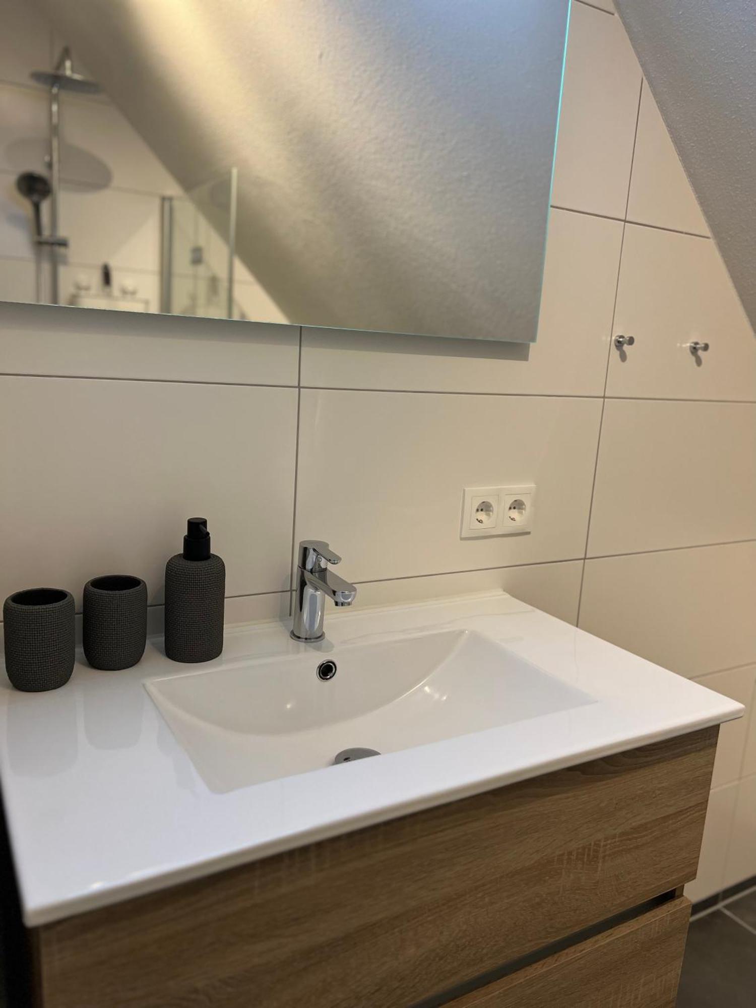 Villa Aryve In See-, Strand- Und Golfplatznaehe Inklusive Netflix, Bad En Suite Und Wohlfuehlgarantie Dirkshorn Εξωτερικό φωτογραφία